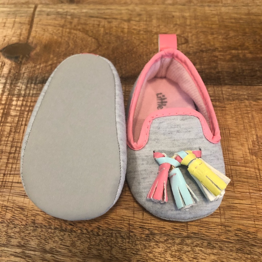 NWOT Little Me moccasins with tassels Size 2